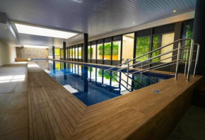 Incrível Studio Completo Wi-Fi, Piscina e AC